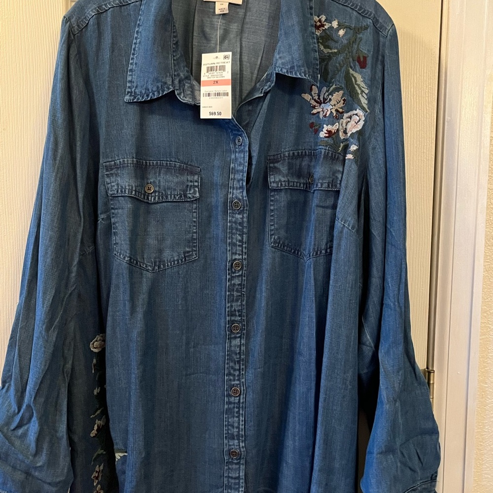 Woman shirt